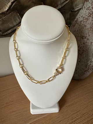 PAVE CLASP PAPERCLIP NECKLACE