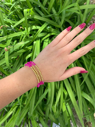 GOLD AND PINK BEAD BRACELET